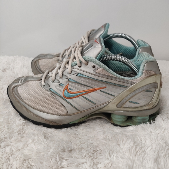 Y2k Nike Shoxs sz 6 - Picture 6 of 7